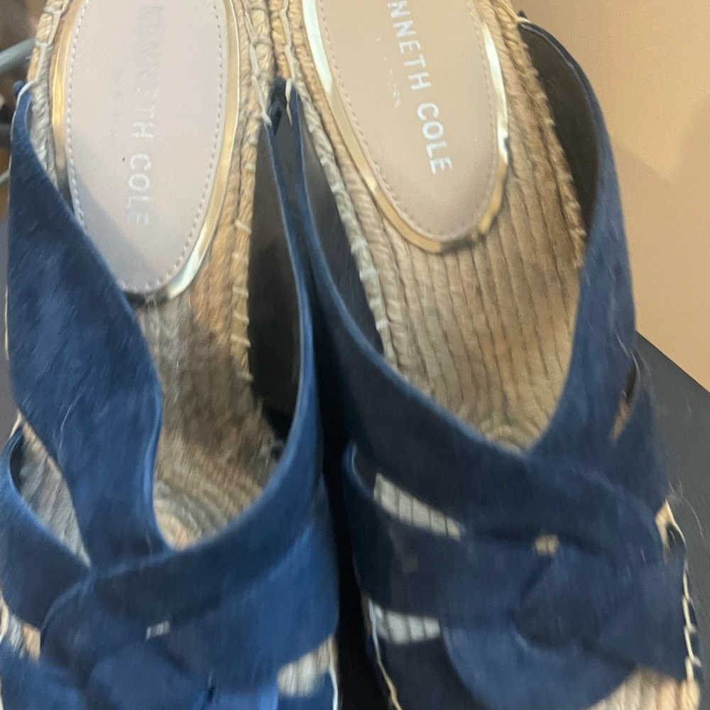 Kenneth Cole Navy Espadrille Flats